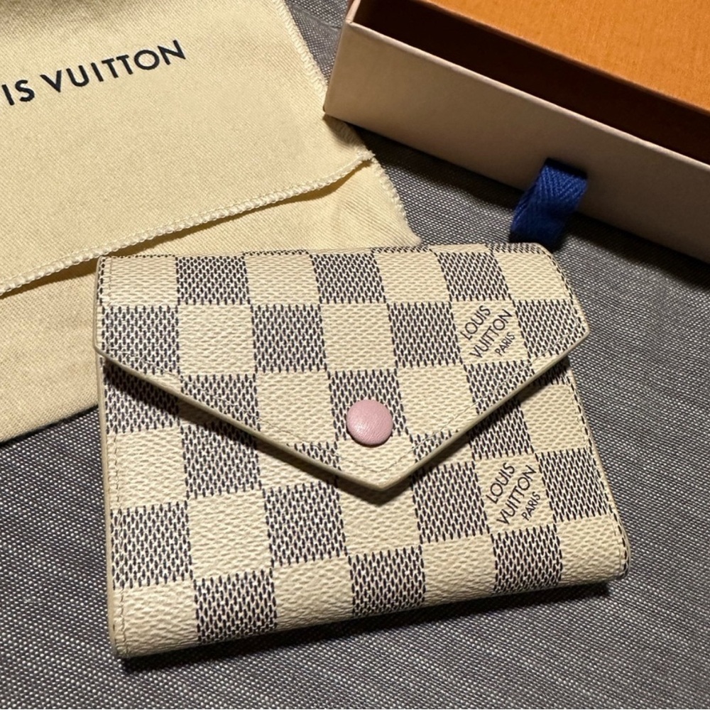 Authentic Louis Vuitton victorine wallet damier azur